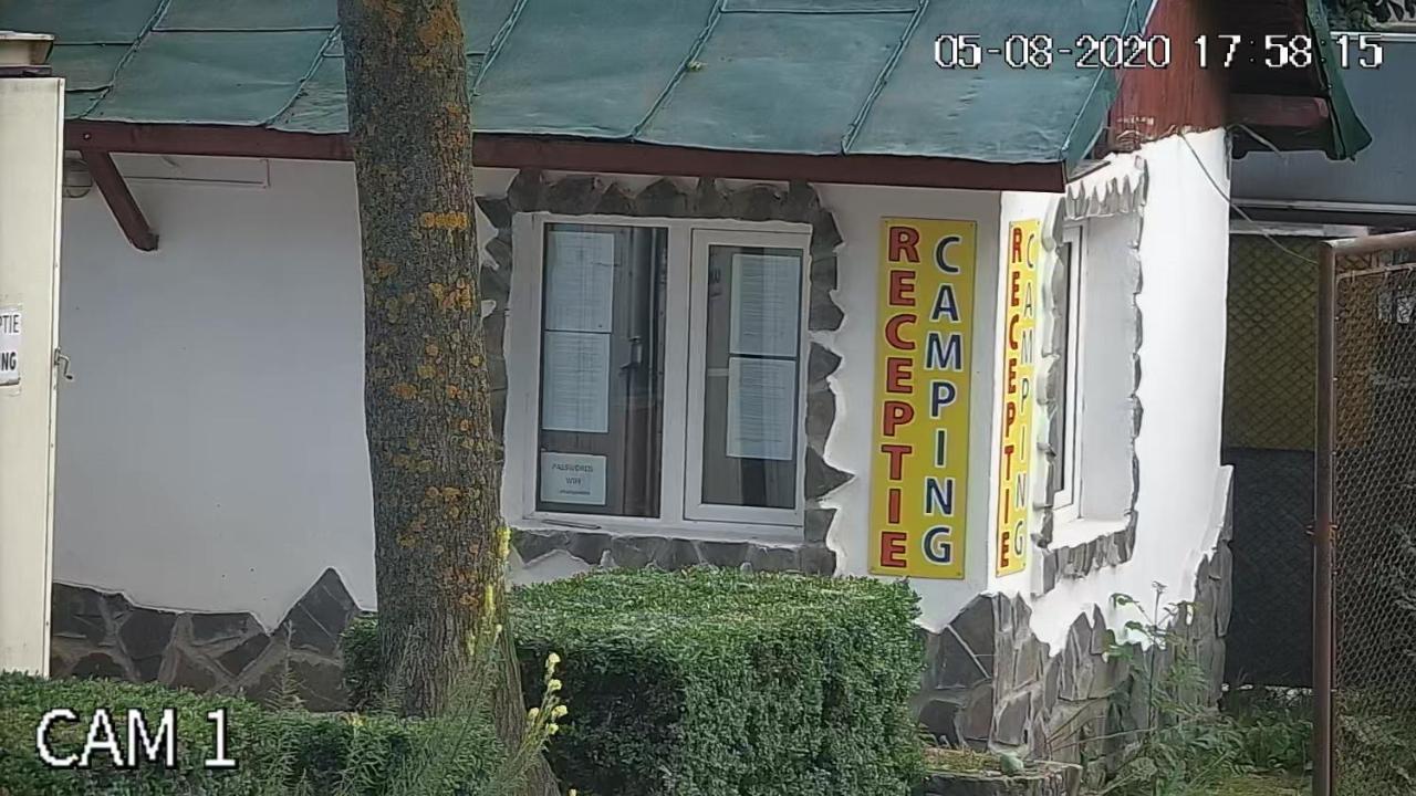 Camping Aviator Busteni, Camere Экстерьер фото