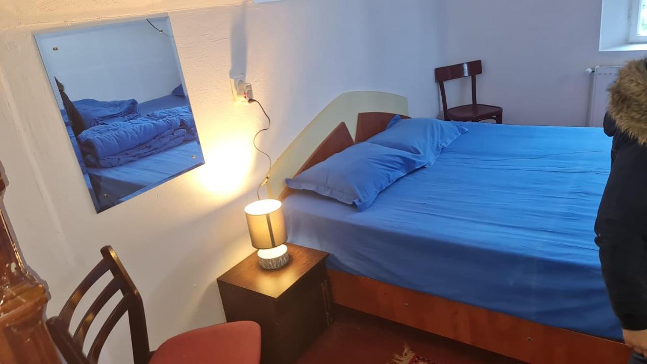 Camping Aviator Busteni, Camere Экстерьер фото